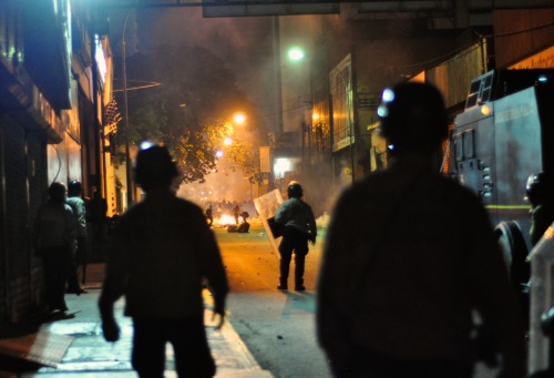 Más fotos de la protesta en #Altamira este #15F #ccs...